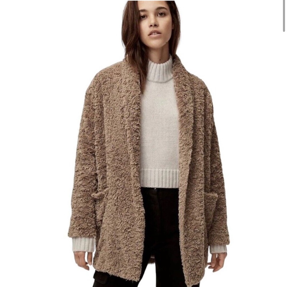 Aritzia Wilfred Free Plush Teddy Faux Fur Jacket in Tan